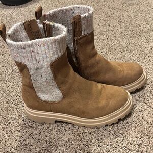 Art Class Brown Suede Boots with Knit Cuff